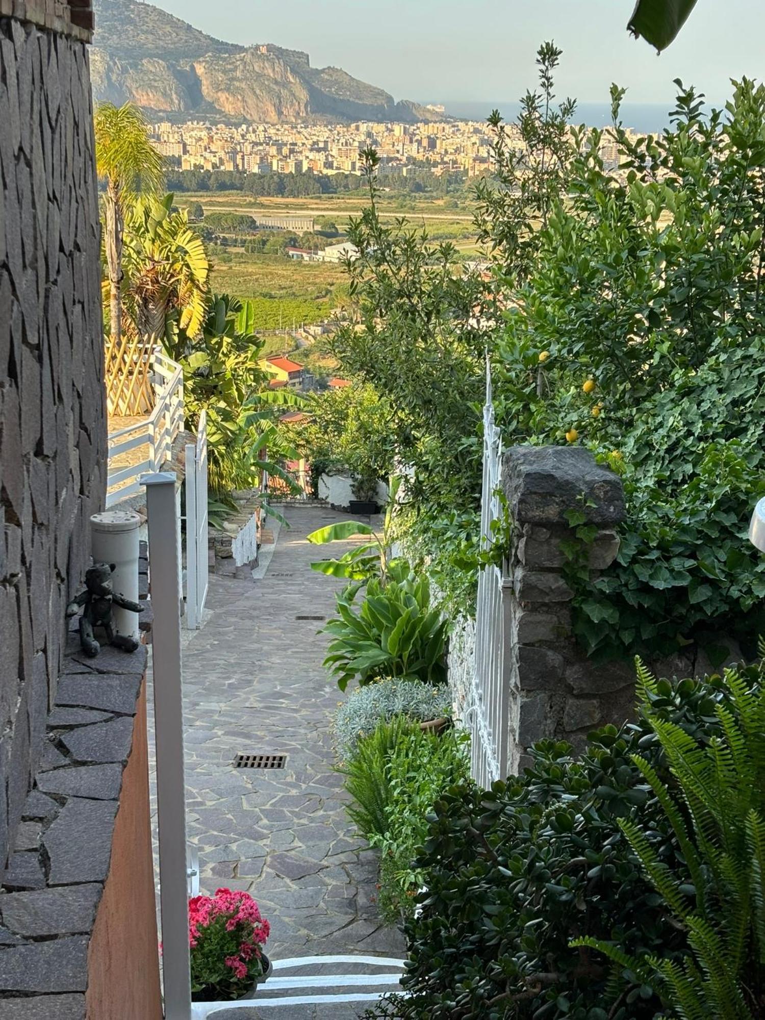 B&B Sole E Luna Palermo Exterior foto